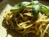 Спагетти с соусом "Песто"