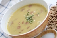 Суп-пюре овощной с альпийскими сосисками