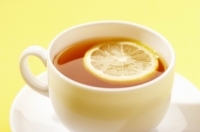 Чай с сахаром и лимоном