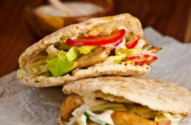 Фото: <a href="http://krasotabest.ru/pita-s-kuritsey.html">krasotabest</a>