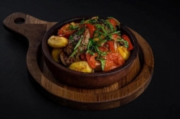 Блюда грузинской кухни с доставкой на дом от ресторана Mimi