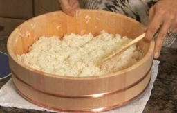 Как готовить рис для суши дома