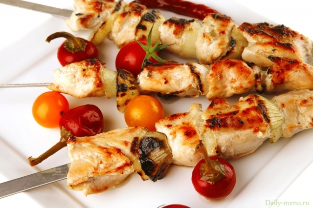 Шашлык из курогрудки с йогуртом Шашлык из курогрудки с йогуртом